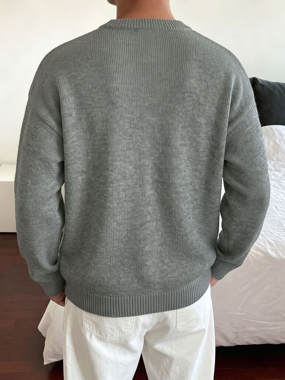 Star-Patterned Dropped Shoulder Sweater - Picture 5 of 14